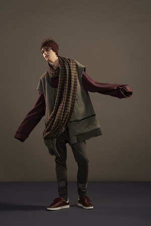39_Undercover_original_und_aw17_039.jpg