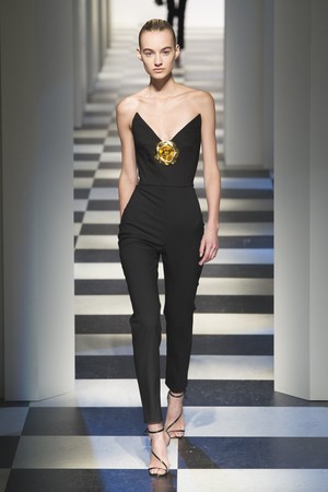 02_Oscar_de_la_Renta_original_osc_ny_aw17_005.jpg