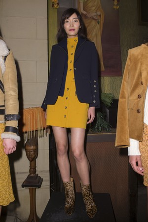 19_Veronica_Beard_original_vbd_ny_aw17_037.jpg