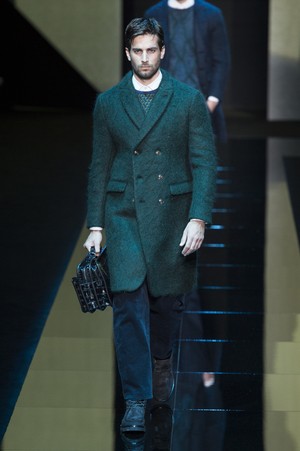 39_Giorgio_Armani_original_arm_mln_aw17_117.jpg