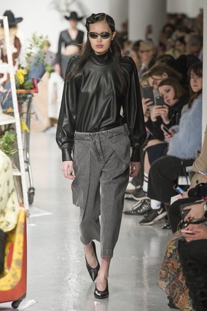 22_Ashley_Williams_original_aws_ldn_aw17043.jpg