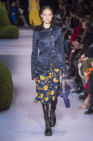 33_Altuzarra_original_alz_ny_aw17_098.jpg