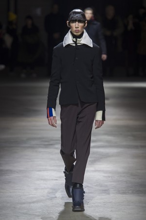 38_Kenzo_original_knz_prs_aw17_114.jpg