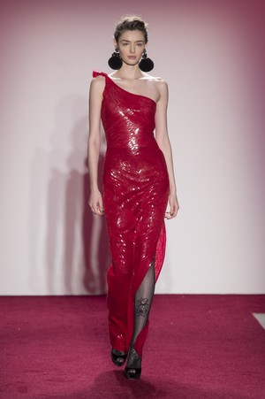 29_Naeem_Khan_original_nkh_ny_aw17_057.jpg