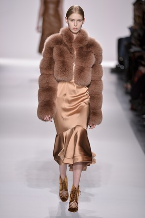 24_Jonathan_Simkhai_original_jsim_ny_aw17_047.jpg