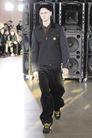 16_Junya_Watanabe_original_wat_aw17_046.jpg