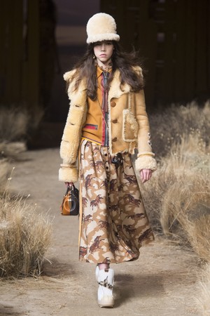 02_Coach_original_coa_ny_aw17_004.jpg
