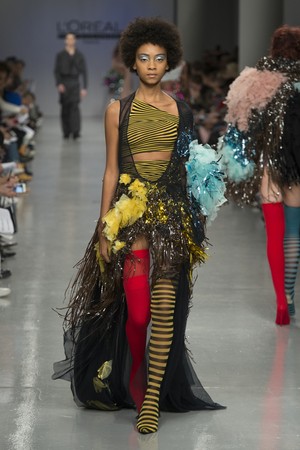 089_Central_Saint_Martins_original_ccsm_ldn_aw17_177.jpg