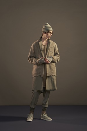 12_Undercover_original_und_aw17_012.jpg