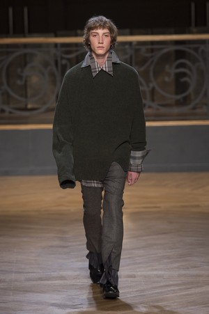 22_Wooyoungmi_original_wym_aw17_044.jpg