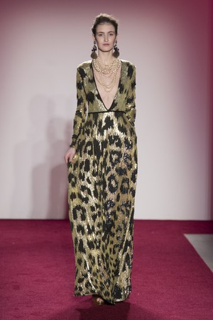 36_Naeem_Khan_original_nkh_ny_aw17_071.jpg