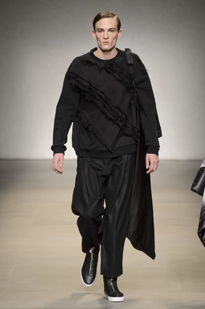 05_Yoshio_Kubo_original_pro_mln_aw17_011.jpg