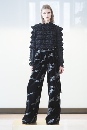 25_Jill_Stuart_original_stu_ny_aw17_73.jpg