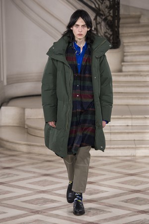 15_Études_Studio_original_etu_aw17_031.jpg