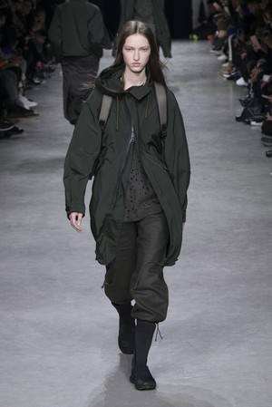 17_Y-3_original_oto_prs_aw17_050.jpg