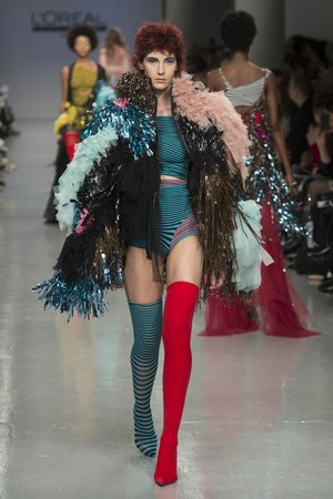 088_Central_Saint_Martins_original_ccsm_ldn_aw17_175.jpg