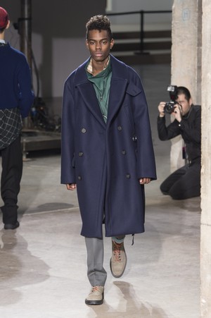 33_Lanvin_original_lvn_prs_aw17_097.jpg