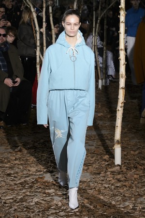 09_Off-White_original_offw_aw17_017.jpg