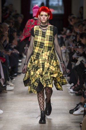 10_Junya_Watanabe_original_wat_aw17_029.jpg