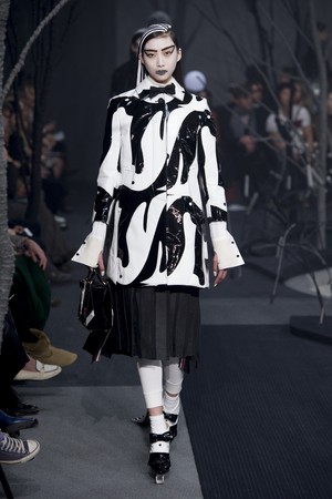 42_Thom_Browne_original_tbw_ny_aw17_125.jpg