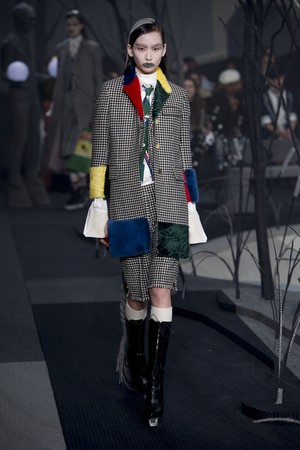 32_Thom_Browne_original_tbw_ny_aw17_096.jpg