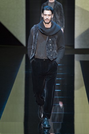 65_Giorgio_Armani_original_arm_mln_aw17_196.jpg