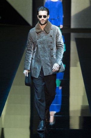 87_Giorgio_Armani_original_arm_mln_aw17_262.jpg