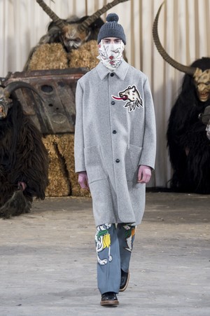 18_Walter_Van_Beirendonck_original_nck_prs_aw17_035.jpg