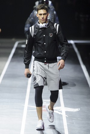 18_Plein_Sport_original_ppls_mln_aw17_038.jpg