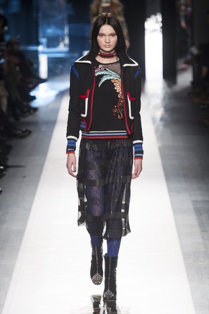 43_Desigual_original_dgl_ny_aw17_085.jpg