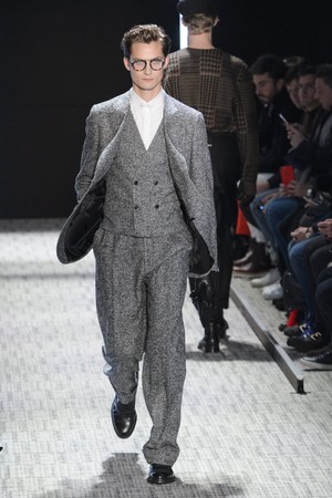 08_Cerruti_original_cti_prs_aw17_015.jpg