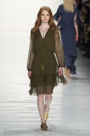 12_Erin_Fetherston_original_fhn_ny_aw17_023.jpg