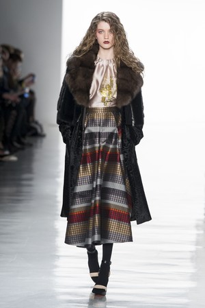 15_Bibhu_Mohapatra_original_bib_ny_aw17_029.jpg