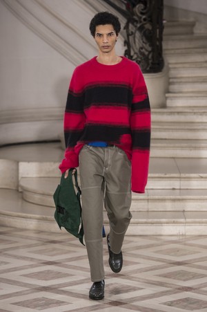 21_Études_Studio_original_etu_aw17_043.jpg