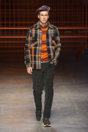 07_Missoni_original_mss_mln_aw17_019.jpg