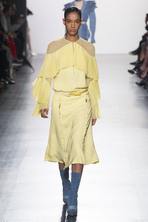 17_Prabal_Gurung_original_pgg_ny_aw17_049.jpg