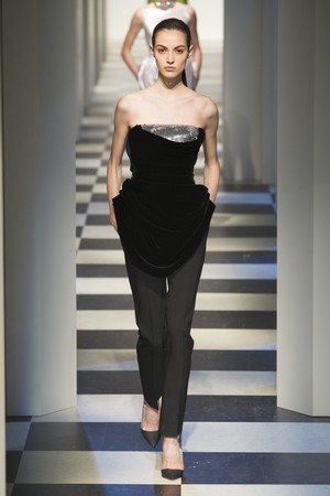 42_Oscar_de_la_Renta_original_osc_ny_aw17_124.jpg