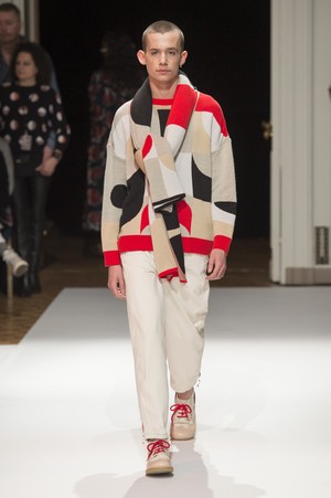 06_Henrik_Vibskov_original_vbk_aw17_015.jpg