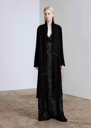 24_Yigal_Azrouel_original_yrl_aw17_024.jpg