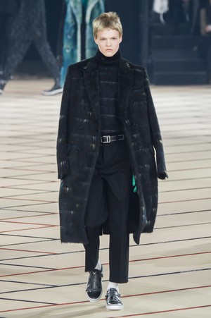 22_Dior_Homme_original_dioh_aw17_065.jpg