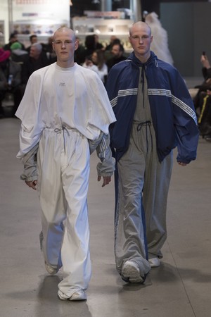 32_Vêtements_original_vtm_FW17_064.jpg