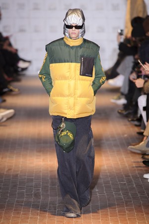 04_Palm_Angels_original_pag_mln_aw17_007.jpg