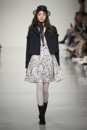 02_Bora_Aksu_original_aks_ldn_aw17_003.jpg