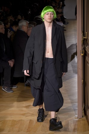 39_Comme_des_Garçons_Homme_Plus_original_ghp_prs_aw17_077.jpg