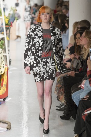 10_Ashley_Williams_original_aws_ldn_aw17019.jpg