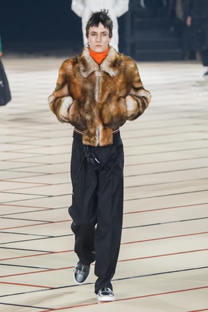 25_Dior_Homme_original_dioh_aw17_074.jpg