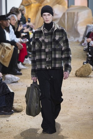 26_Lacoste_original_lct_ny_aw17_077.jpg