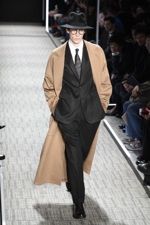 01_Cerruti_original_cti_prs_aw17_001.jpg