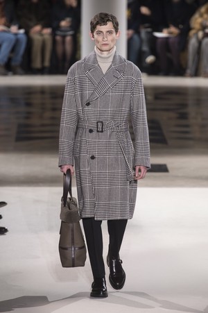 15_Hermès_original_her_aw17_043.jpg