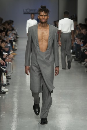 021_Central_Saint_Martins_original_ccsm_ldn_aw17_041.jpg